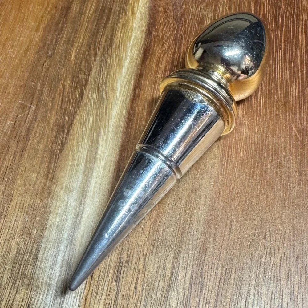 Vintage Two Tone Metal Wine Bottle Stopper Gold Silver Barware Finial Accessory